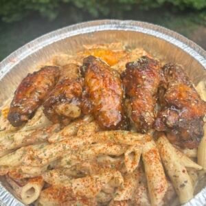 Lasagne pasta with fried wings